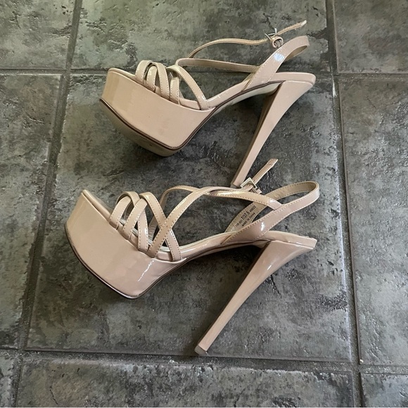CL by Chinese Laundry Los Angeles Women’s Shoes Heels Sandals . US 7 M . Euro 37 - Picture 4 of 5